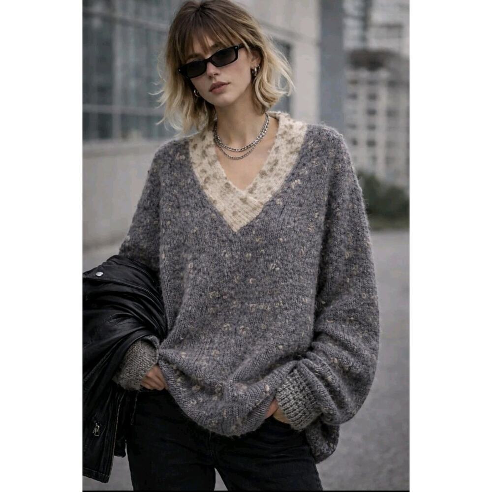 VTG Highland Sisters Oversized Gray Wool Blend Open Knit V Neck Sweater Size S